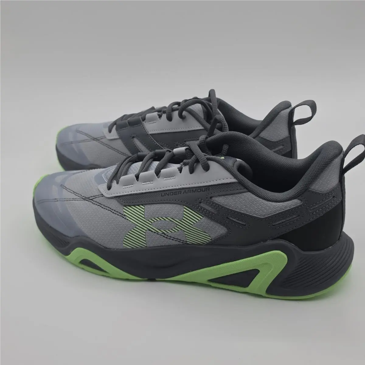 Under Armour Shoes Men`s UA Charged Commit TR 5 Training Shoes 6007140-011