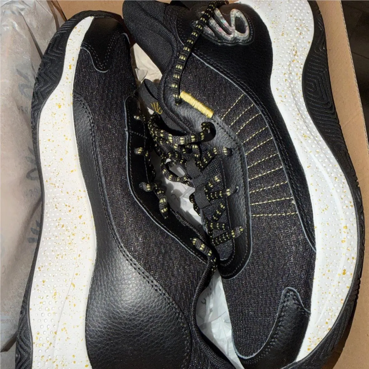Under Armour Curry 3Z7 Basketball Black/metallic Gold 3026623 001