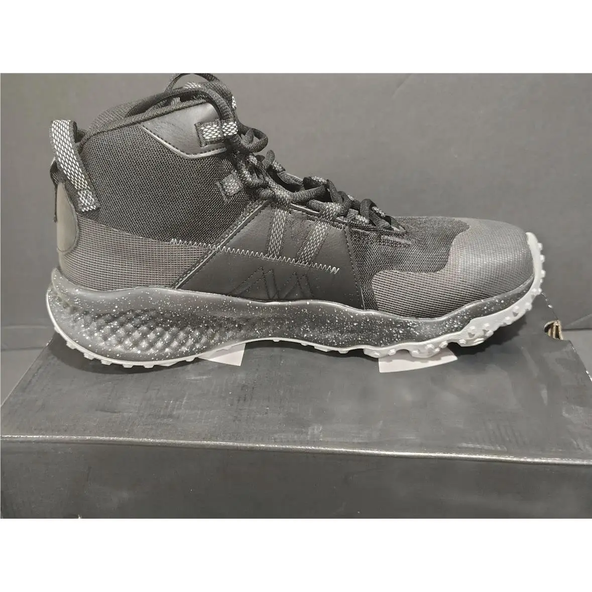 Under Armour shoes - Under Armour Charged Maven - Charged Maven - 3026370-002 - Black (UPC: 0196039893642) 1