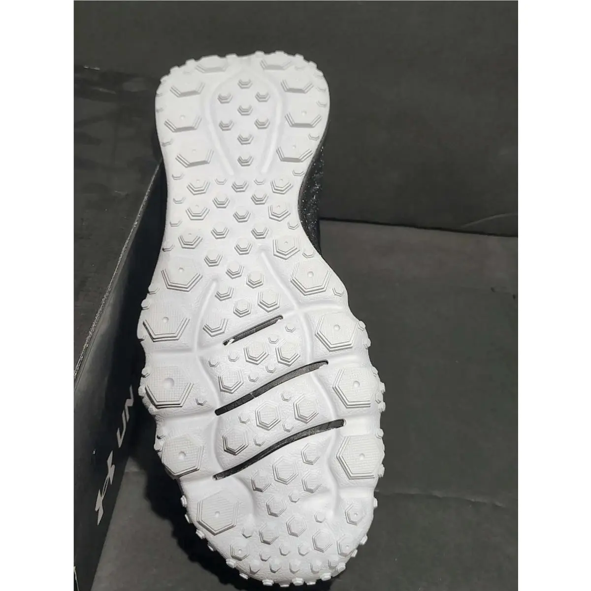 Under Armour shoes - Under Armour Charged Maven - Charged Maven - 3026370-002 - Black (UPC: 0196039893642) 3