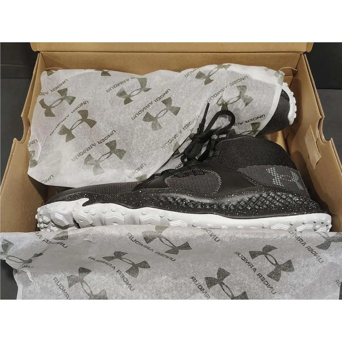 Under Armour shoes - Under Armour Charged Maven - Charged Maven - 3026370-002 - Black (UPC: 0196039893642) 4