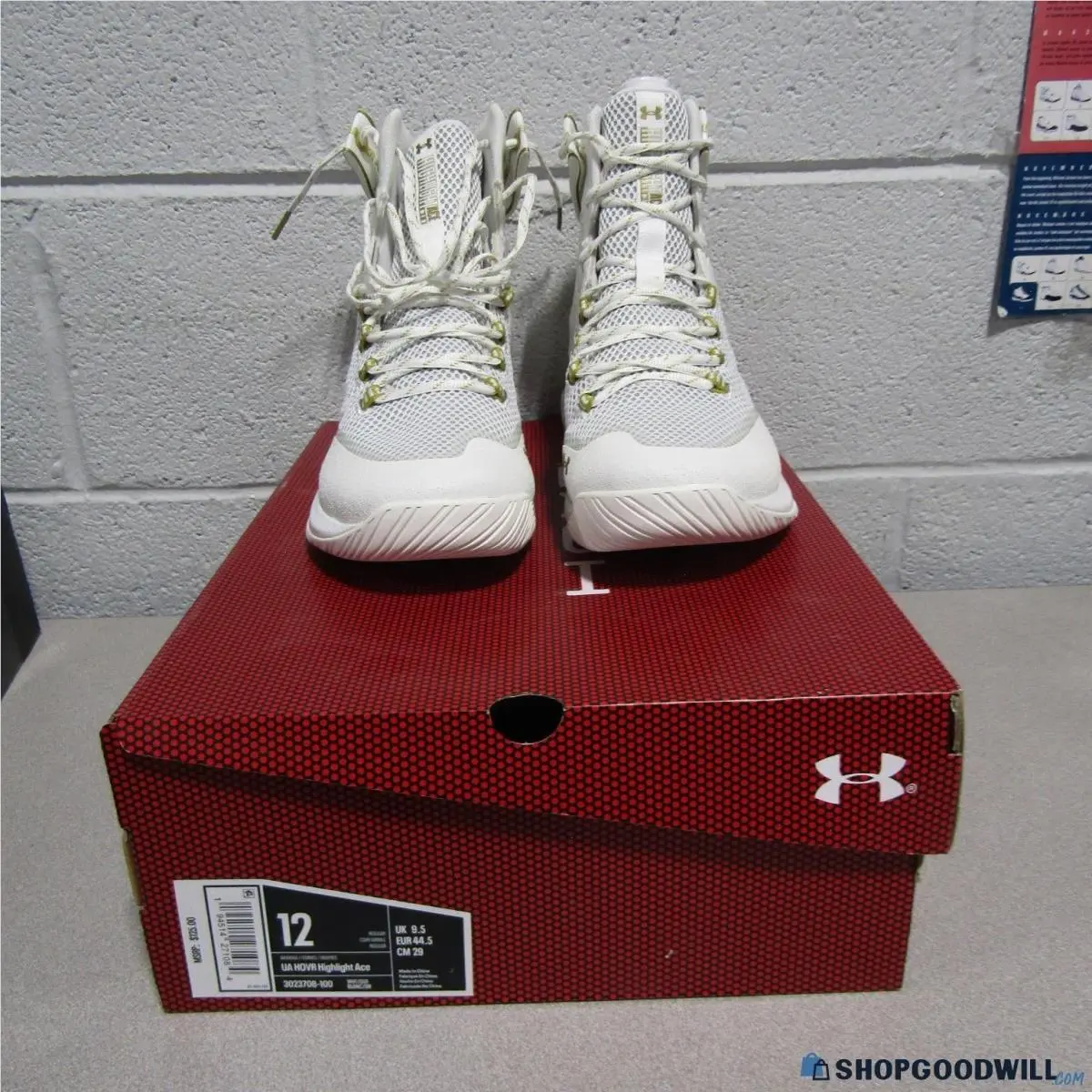 Under Armour shoes - Gold, White 0