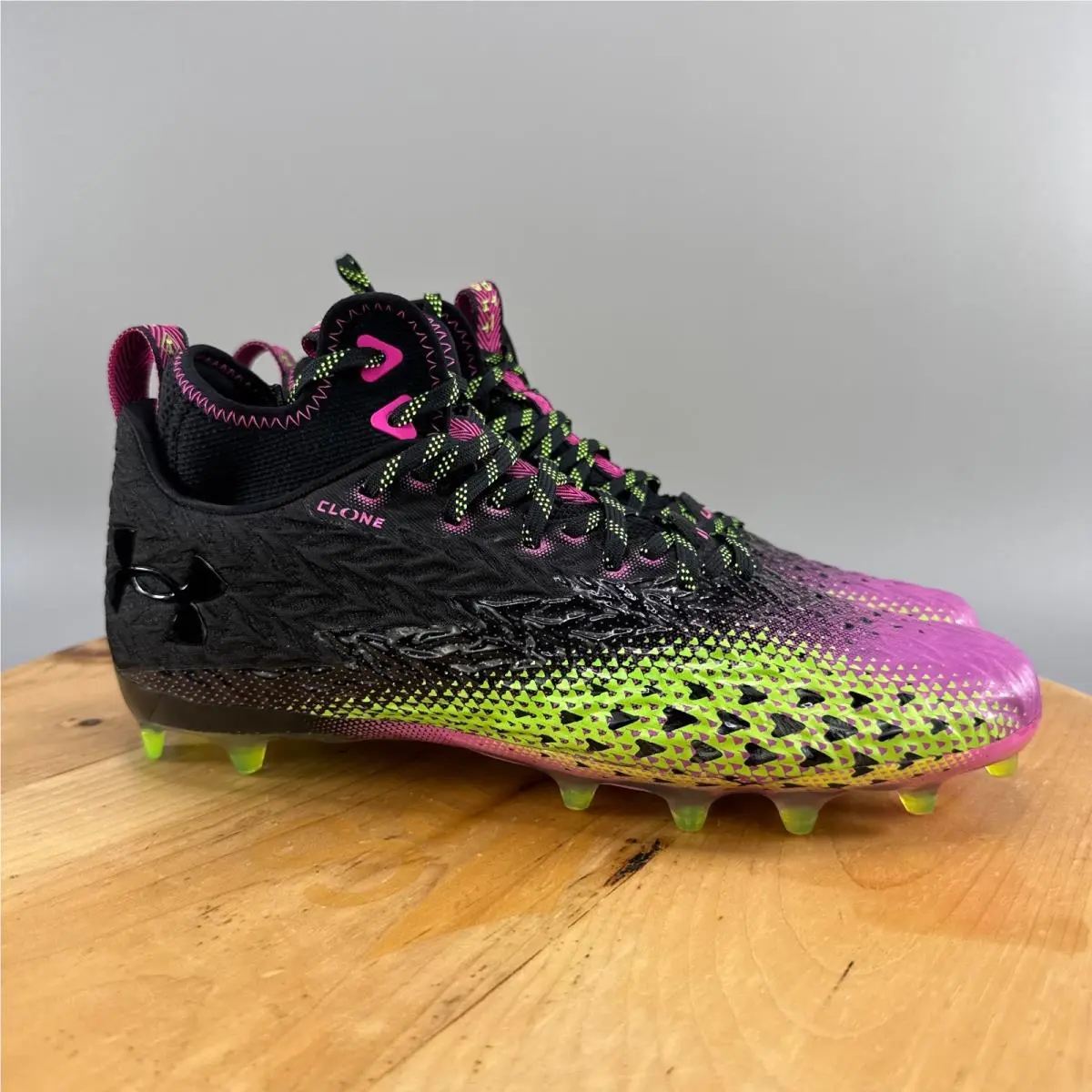 Under Armour Spotlight 3.0 MC Mens Size 11 Football Cleats World Tour