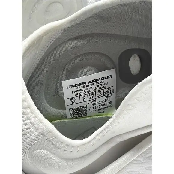 Under Armour shoes - White 9