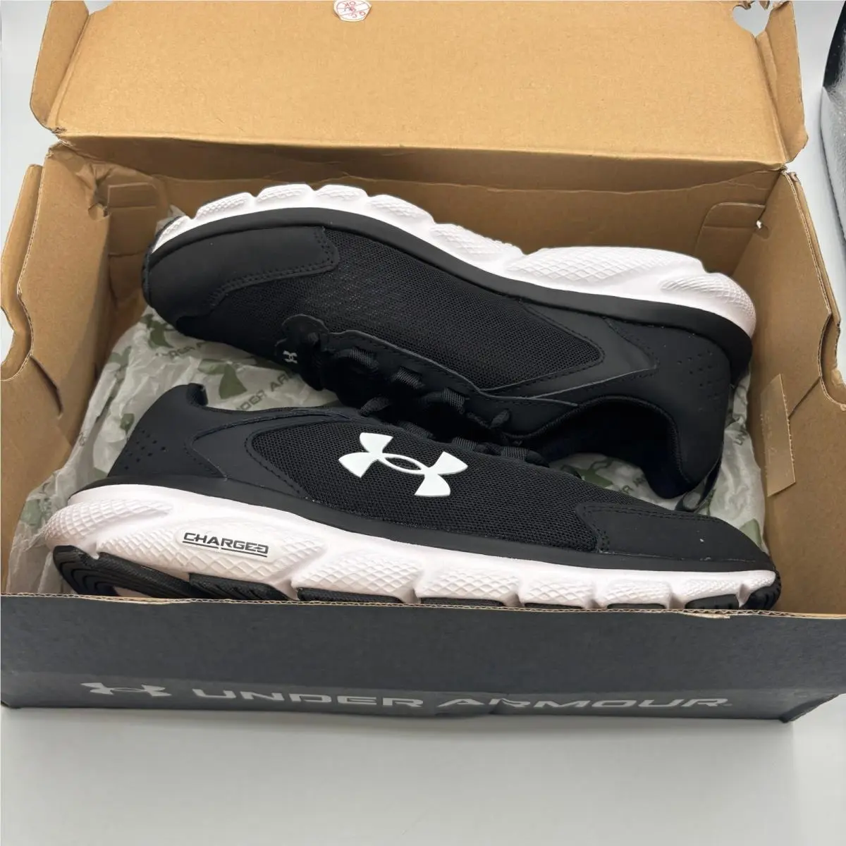Under Armour shoes - Under Armour Charged Assert 9 - Black 5