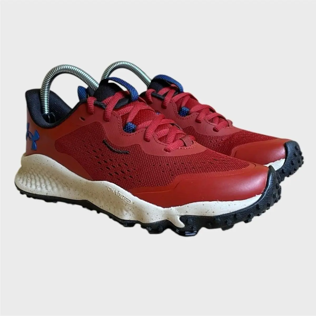 Under Armour Women`s Charged Maven Trail Running Shoes 8 Red Orange Athletic