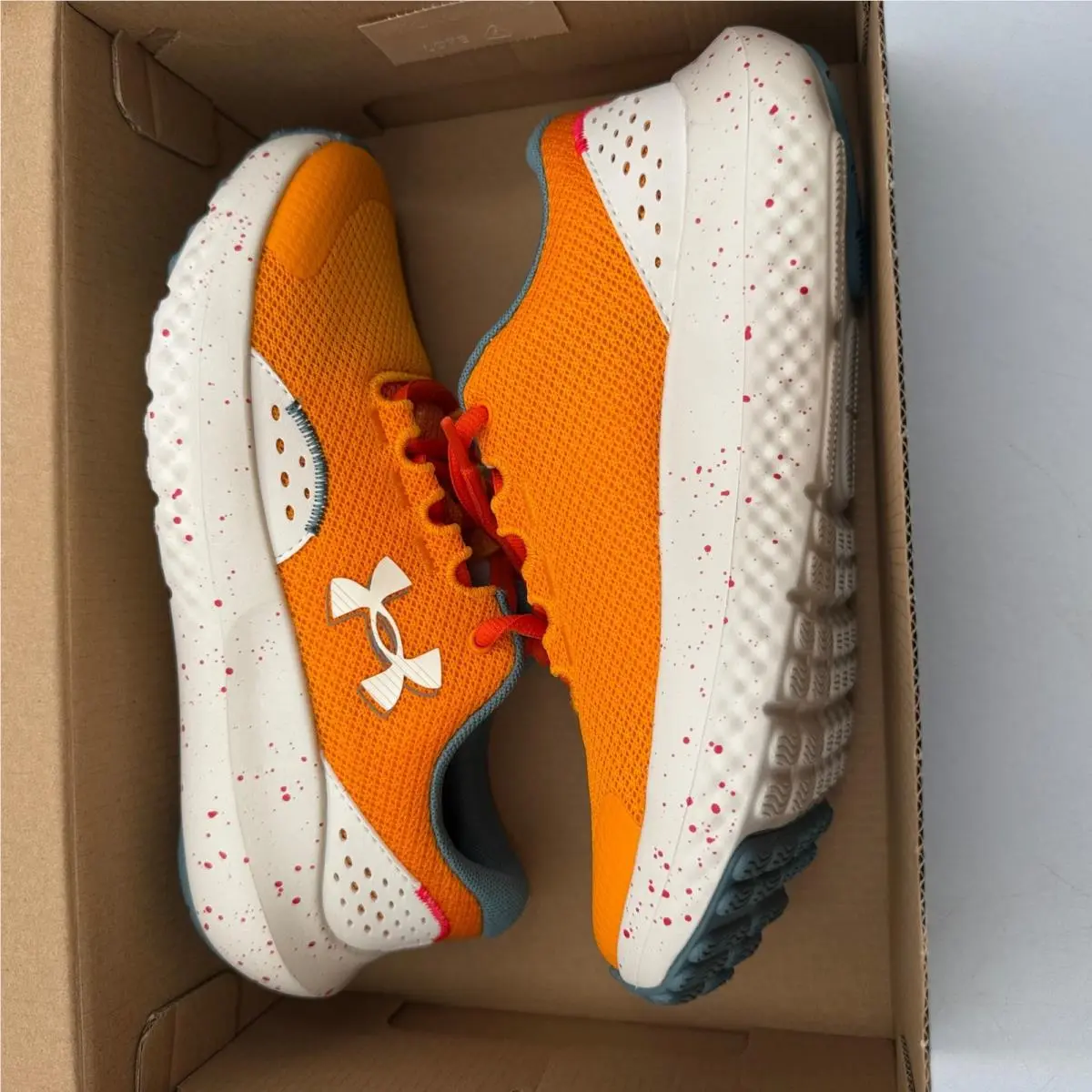 Under Armour shoes - UA BGS Surge 4 - BGS Surge - Orange 5