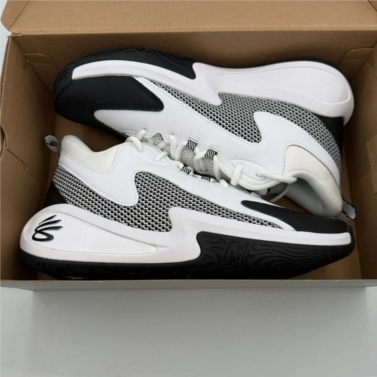 Under Armour shoes - Curry 3Z 25 - Curry - White 4