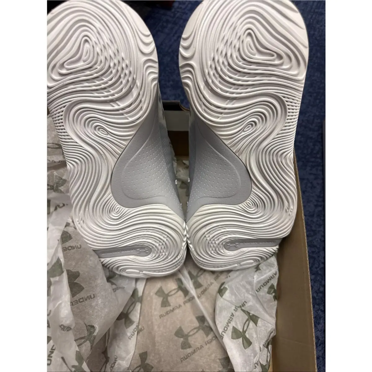 Under Armour shoes - Under Armour Spawn - Spawn - 3021262-102 - White 3