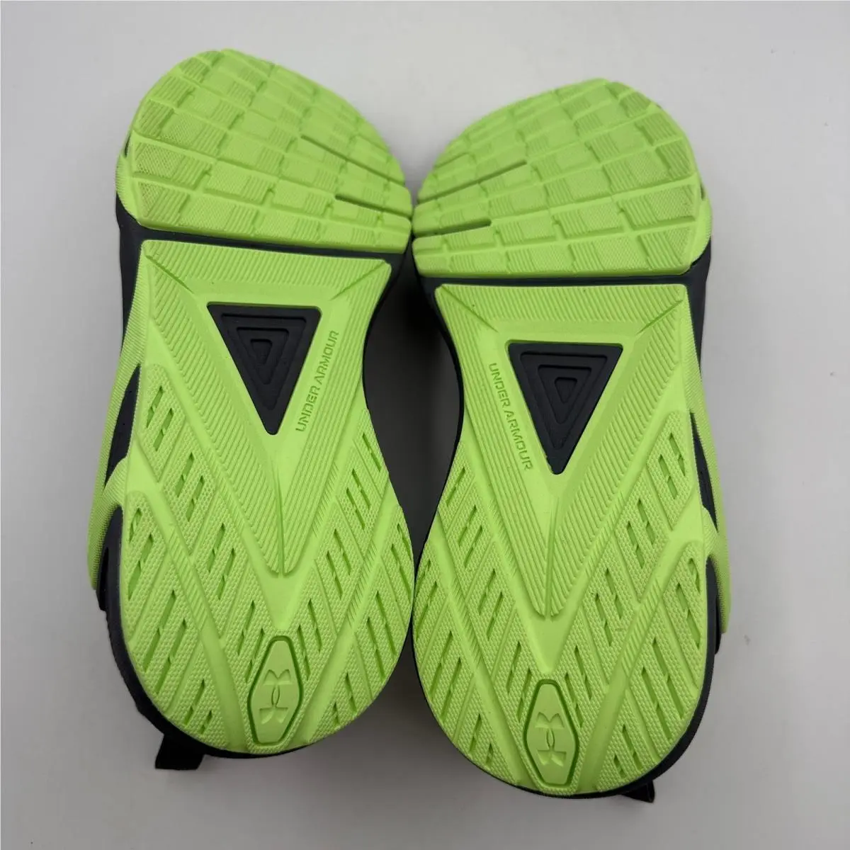 Under Armour shoes - UA Charged Commit TR 5 - Gray 4