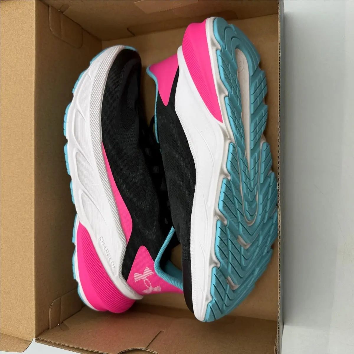 Under Armour shoes - UA GGS Turbulence 3 - GGS Turbulence - Black 5