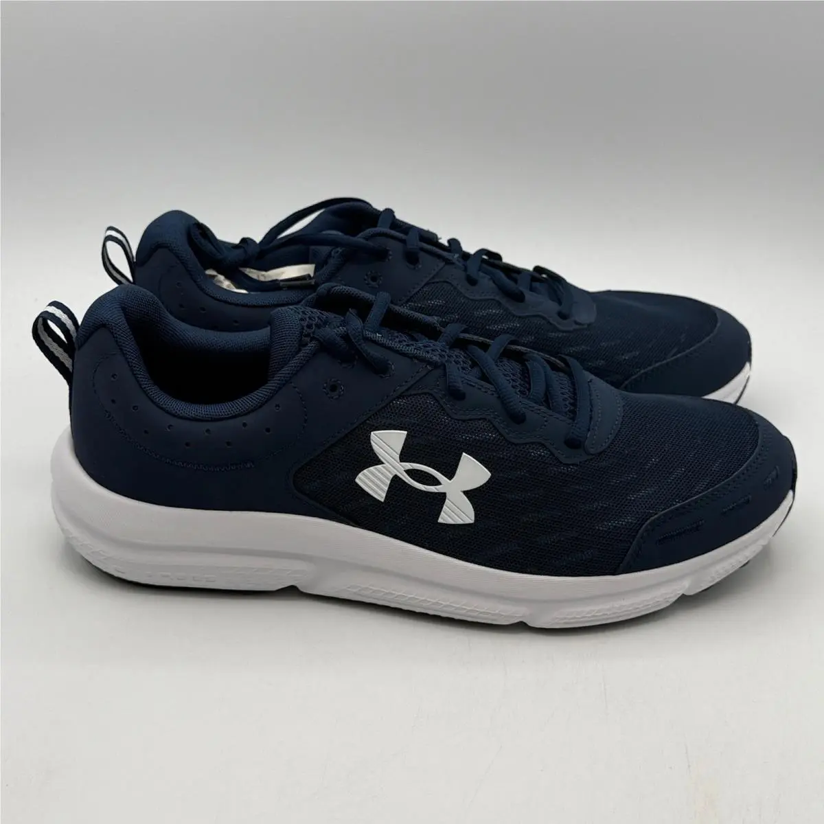 Under Armour Charged Assert 10 Shoes Mens Size 13 Navy White Running 3026175-400
