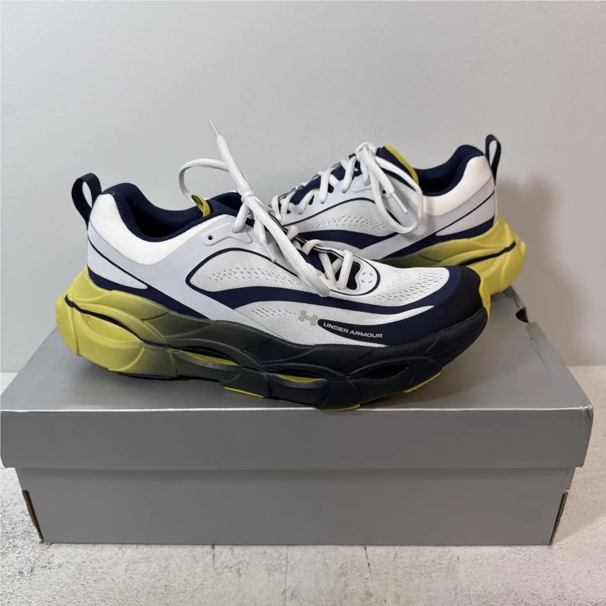 Under Armour shoes - Halo Racer - Halo Racer - 6007639403 - White/Navy/Yellow (UPC: 0198632863787) 0