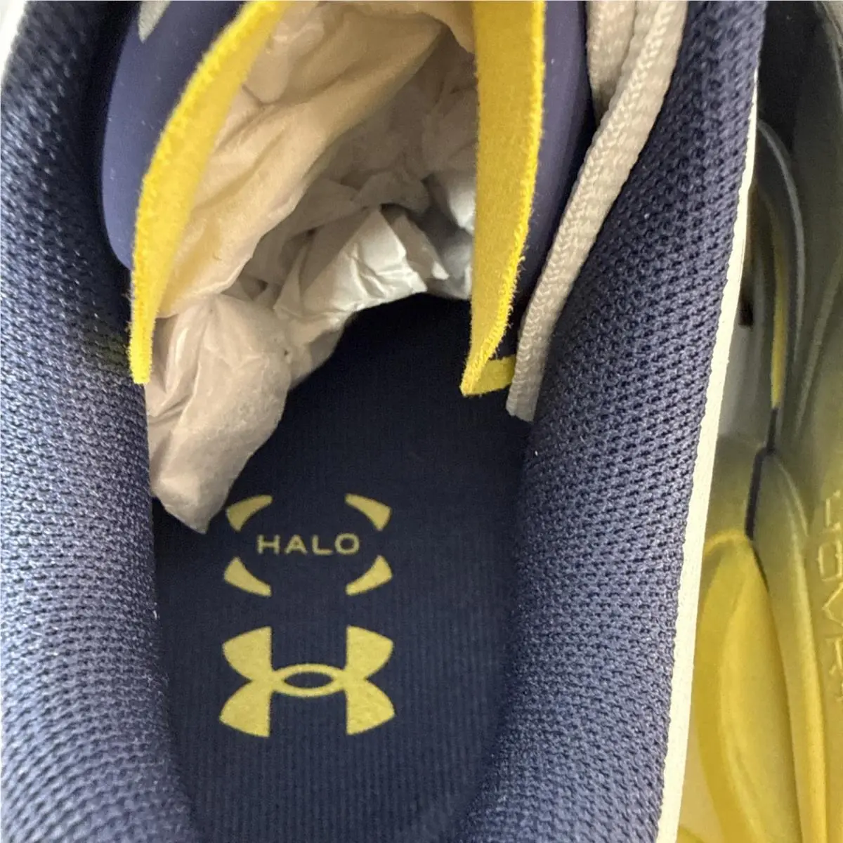 Under Armour shoes - Halo Racer - Halo Racer - 6007639403 - White/Navy/Yellow (UPC: 0198632863787) 4