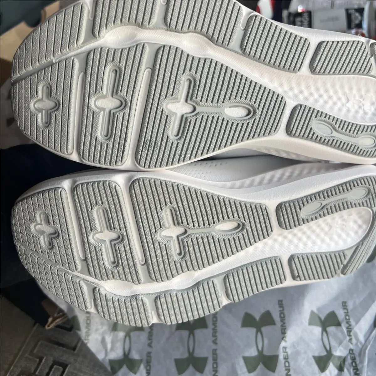 Under Armour shoes - UA Runplay Fade - Runplay Fade - White 11