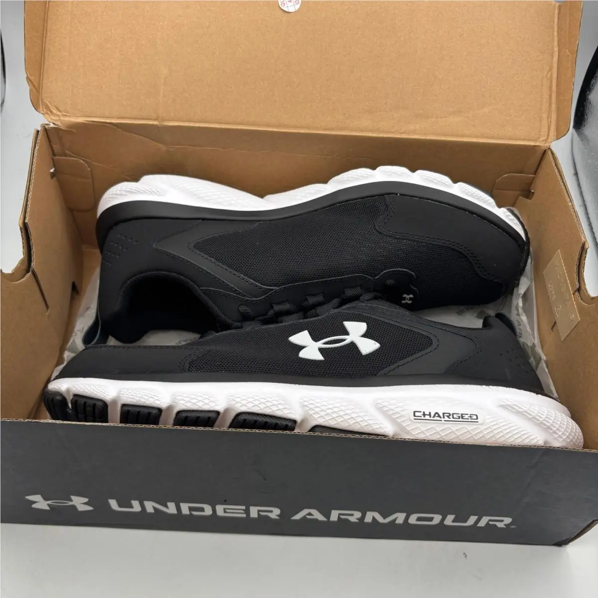 Under Armour shoes - Under Armour Charged Assert 9 4E - Black 5