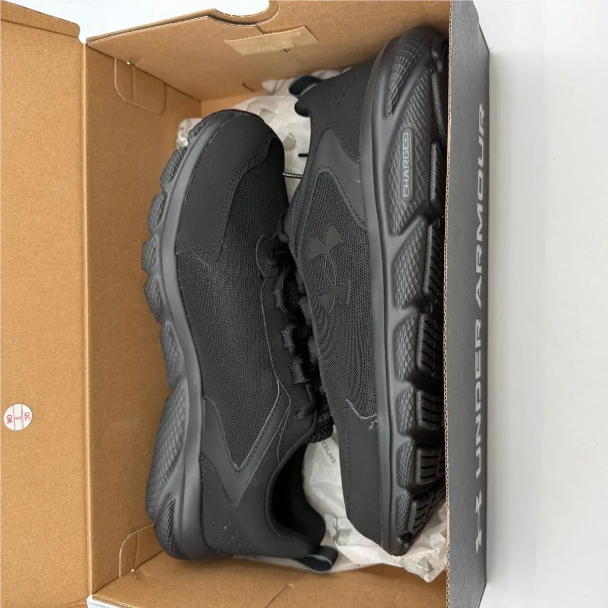 Under Armour shoes - Under Armour Charged Assert 9 4E - Black 4