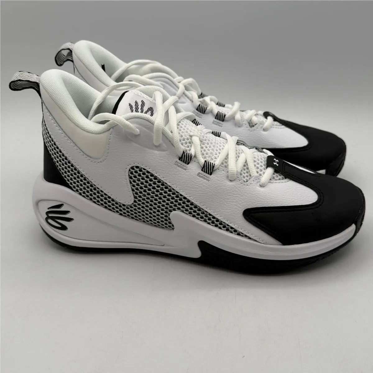 Under Armour Curry 3Z 25 Shoes Mens Size 8.5 White Black Basketball 6000749-100