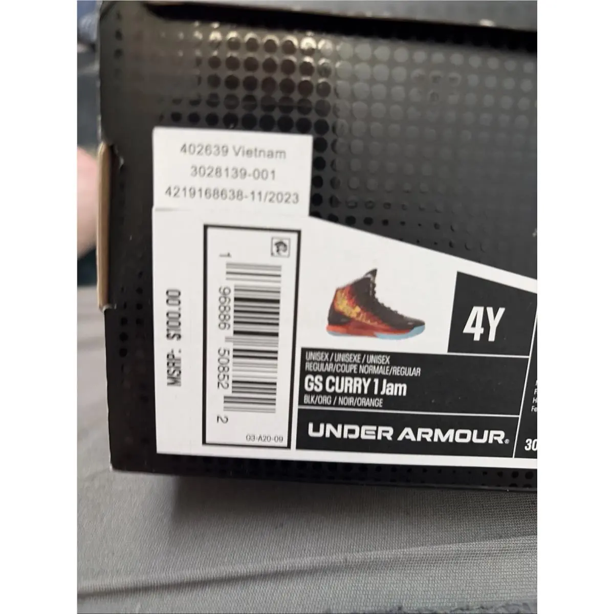 Under Armour shoes - mix 0