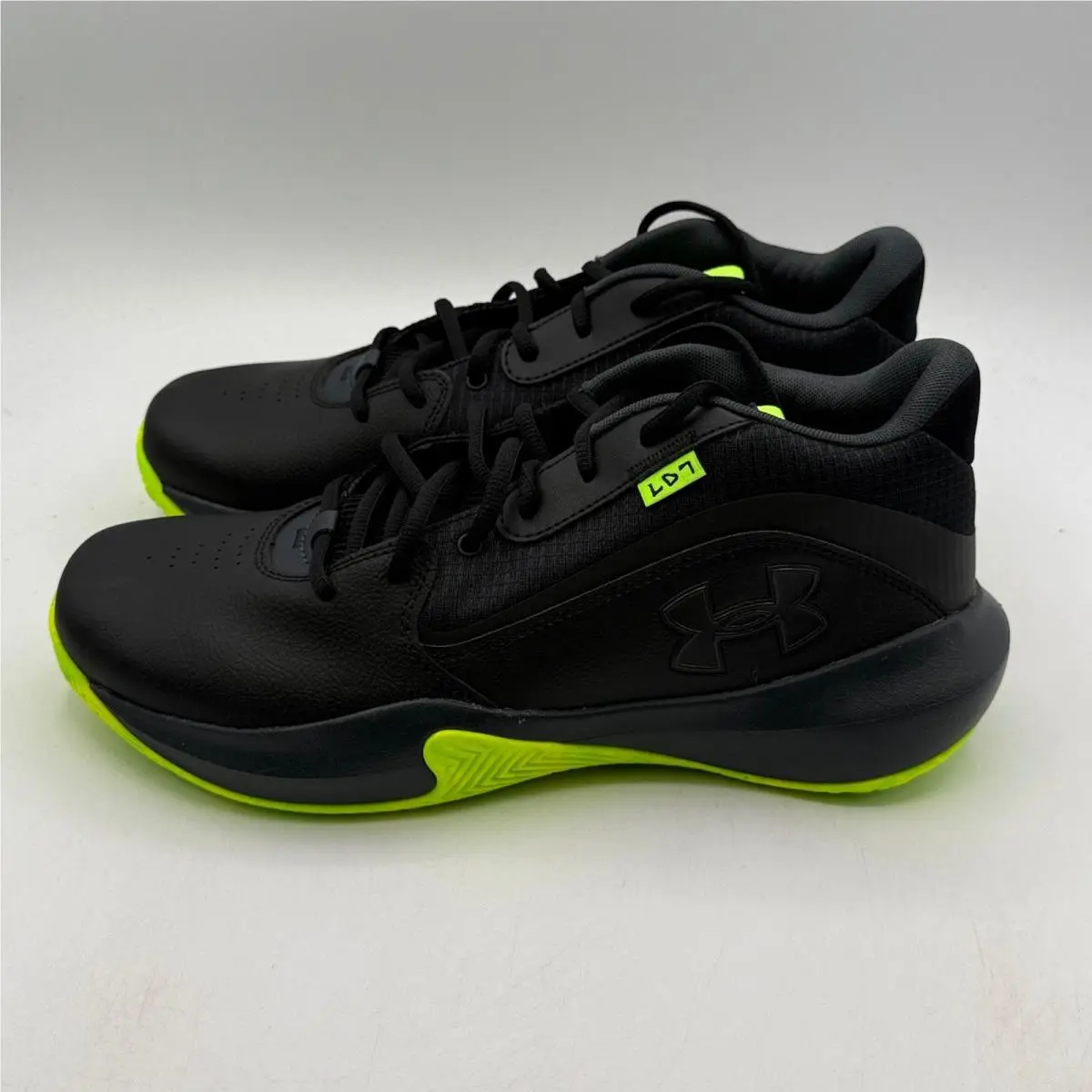 Under Armour shoes - UA Lockdown 7 - Lockdown - Black 1