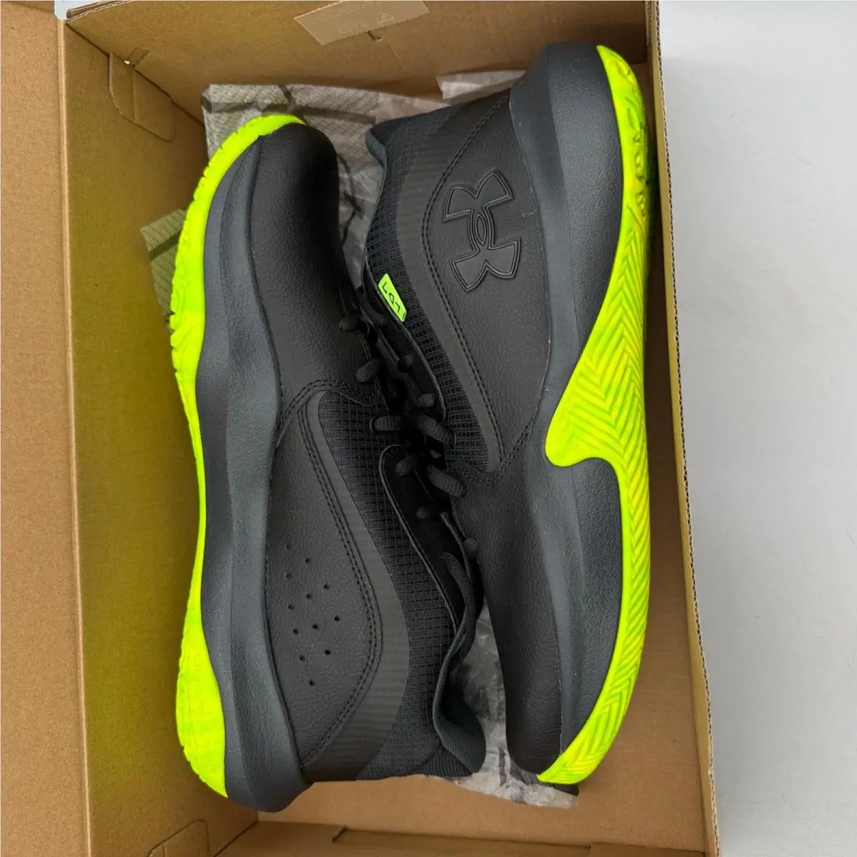 Under Armour shoes - UA Lockdown 7 - Lockdown - Black 4