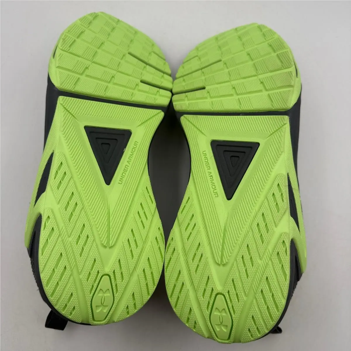 Under Armour shoes - UA Charged Commit TR 5 - Gray 3
