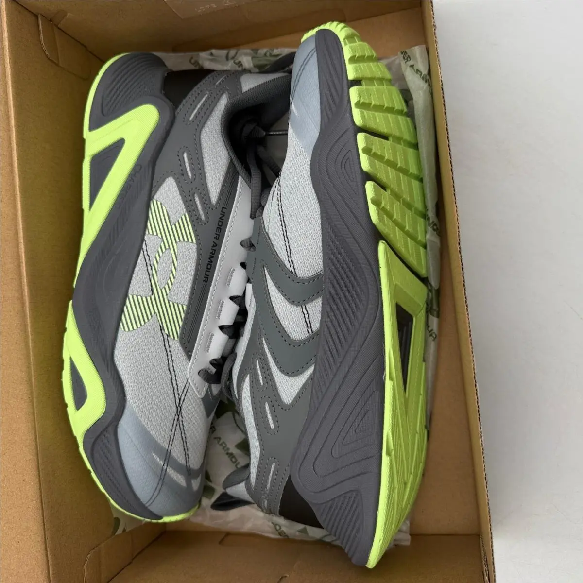 Under Armour shoes - UA Charged Commit TR 5 - Gray 4
