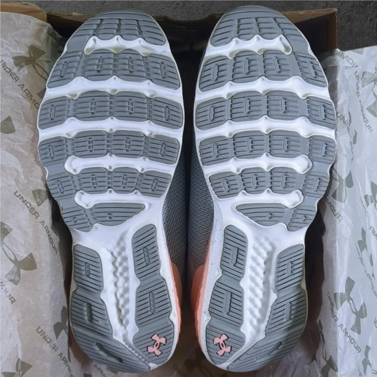 Under Armour shoes - Under Armour Charged Escape 4 - 3025426-108 - Gray 4