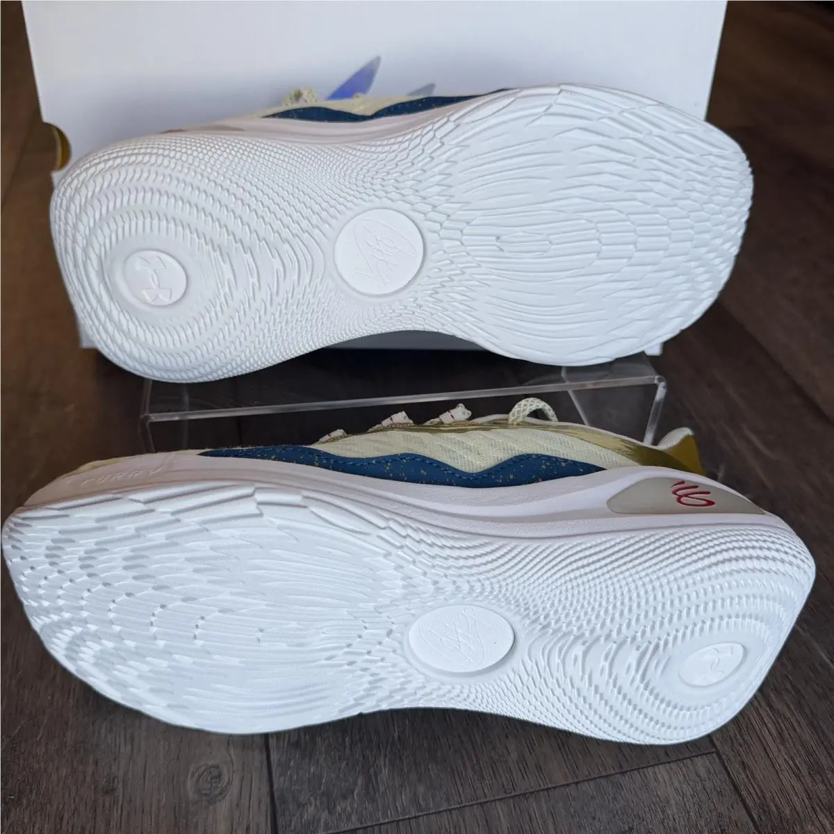 Under Armour shoes - Curry 11 - Curry - Gold (UPC: 0196885839689) 6