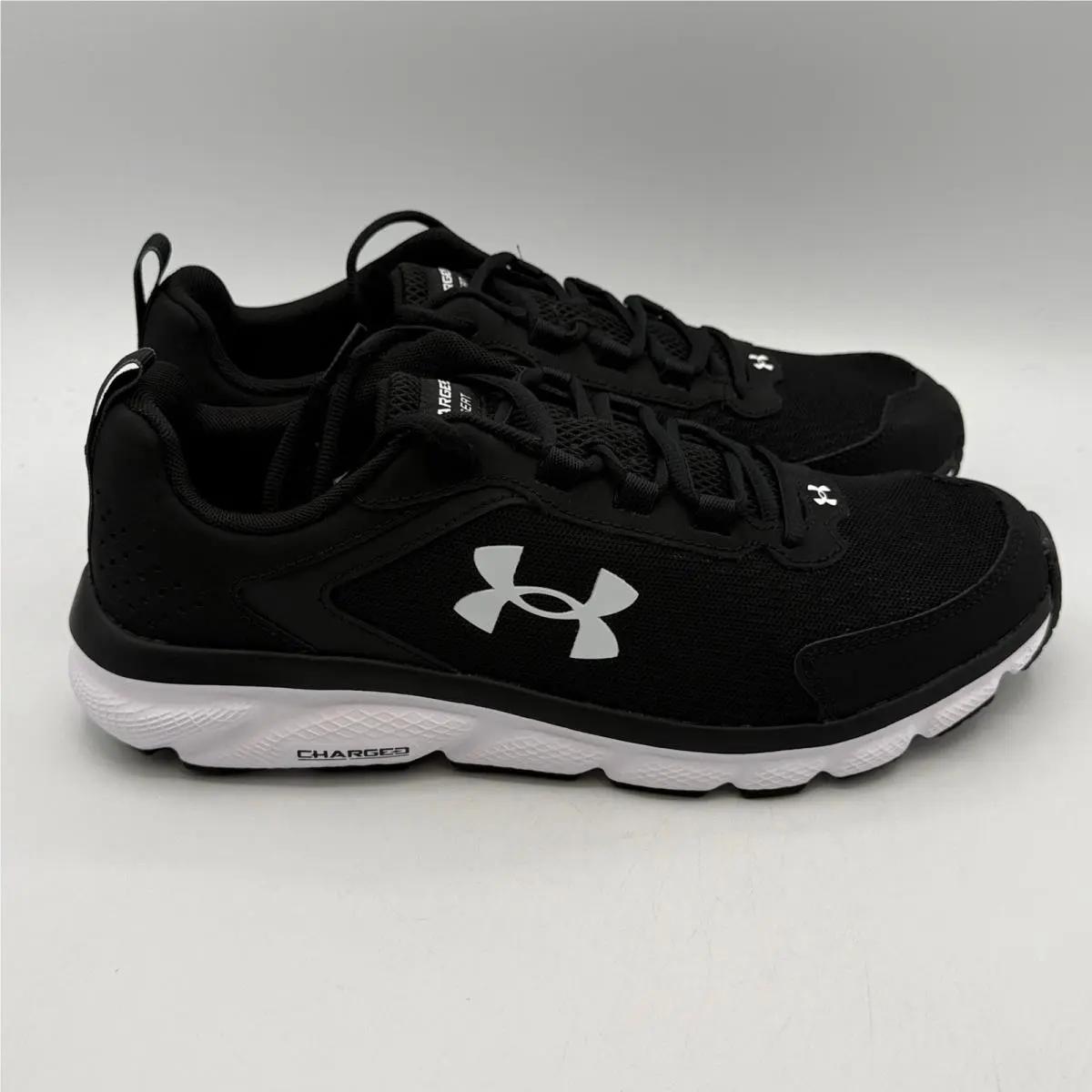 Under Armour Charged Assert 9 Shoes Men Size 10 Black White Running 3024590-001