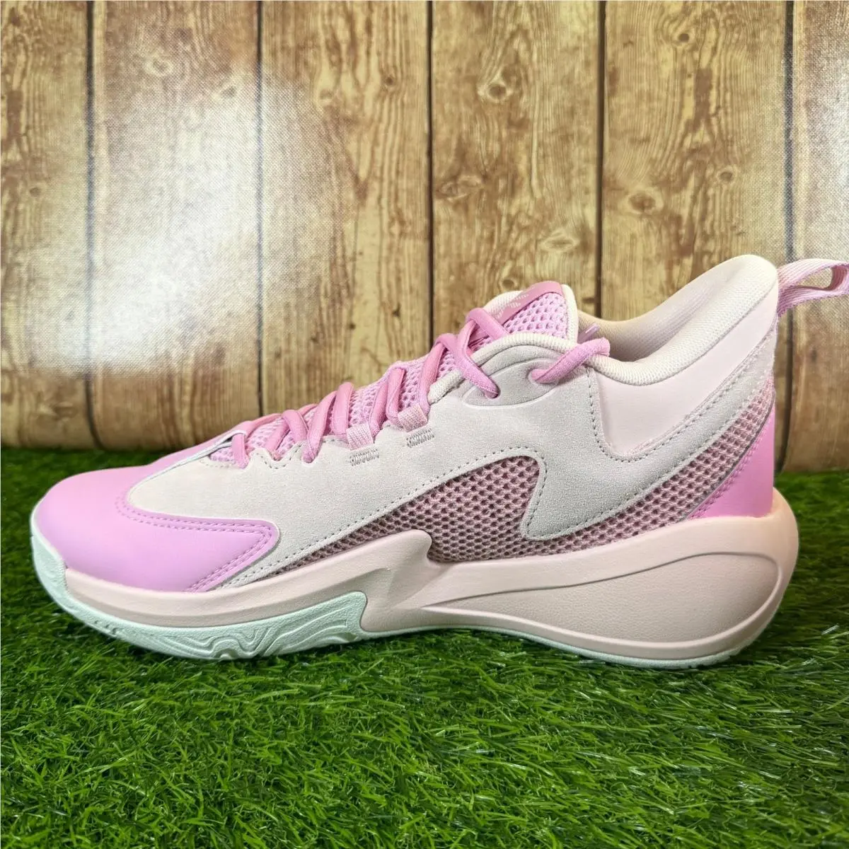 Under Armour shoes - Pink 3