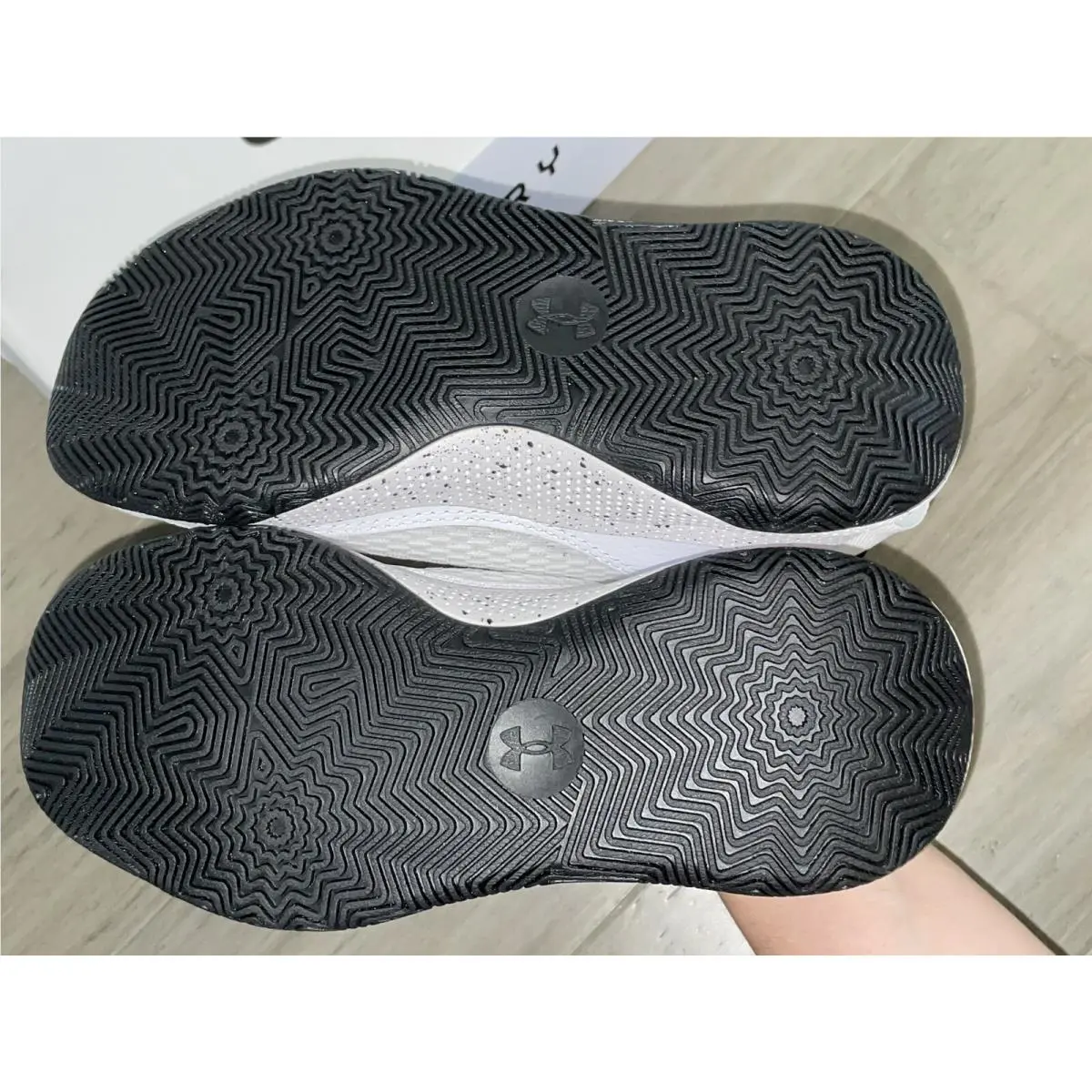 Under Armour shoes - Under armour Curry 3 - Curry - White (UPC: 196883906321) 3