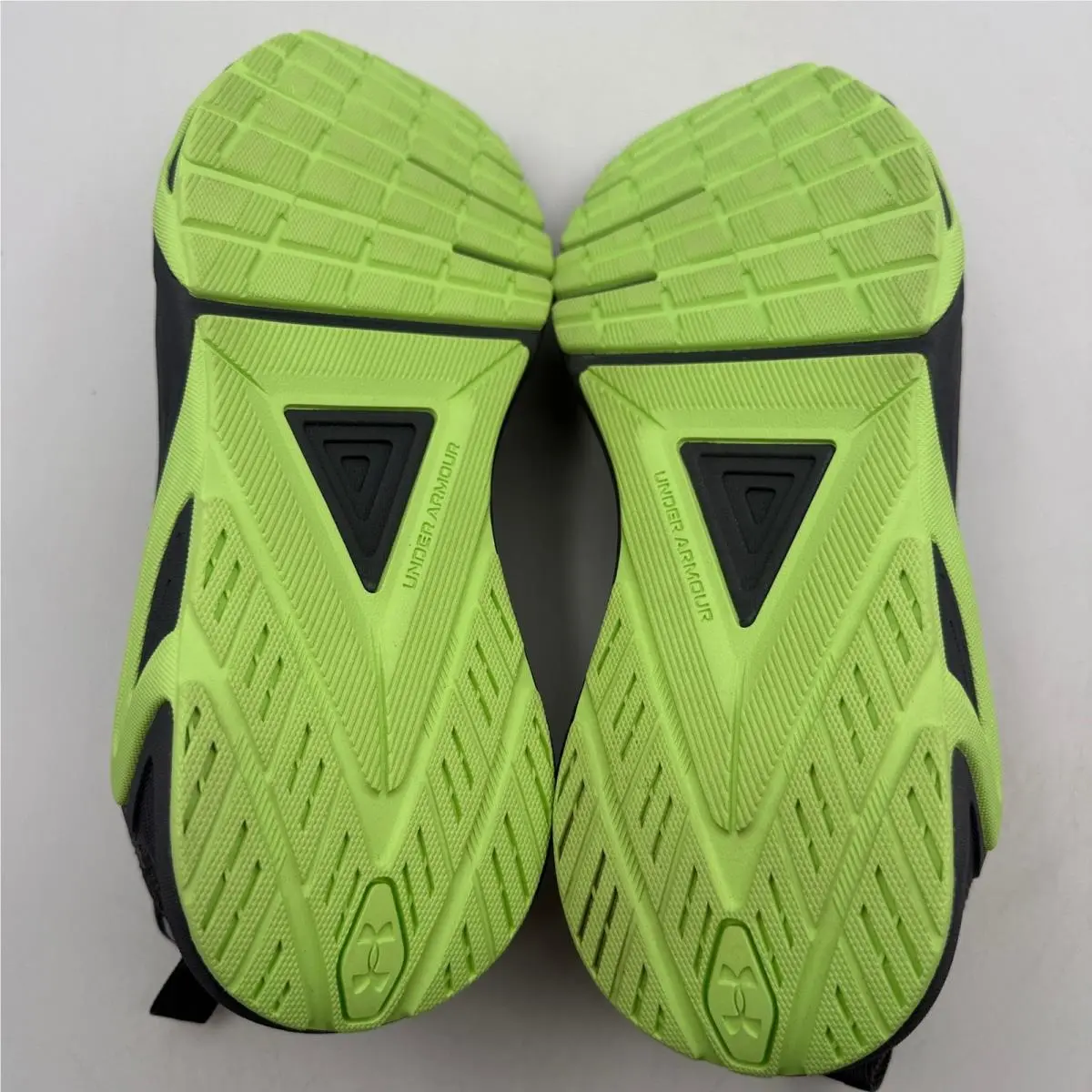Under Armour shoes - UA Charged Commit TR 5 - Gray 3