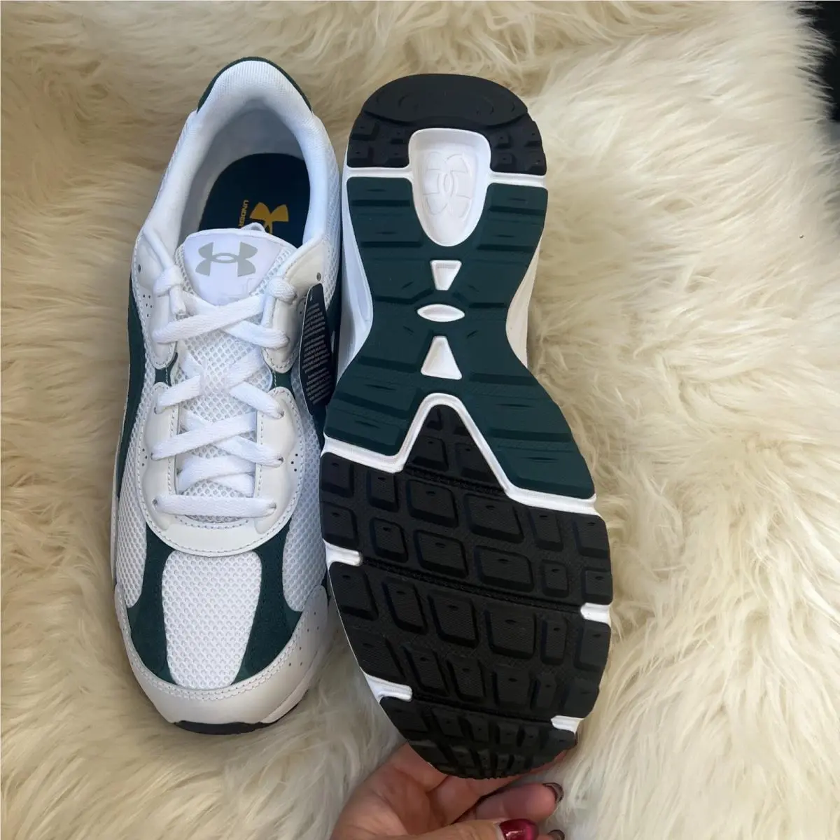 Under Armour shoes - Under Armour Tech Runner - Tech Runner - White / Arden Green / Metallic Silver 1