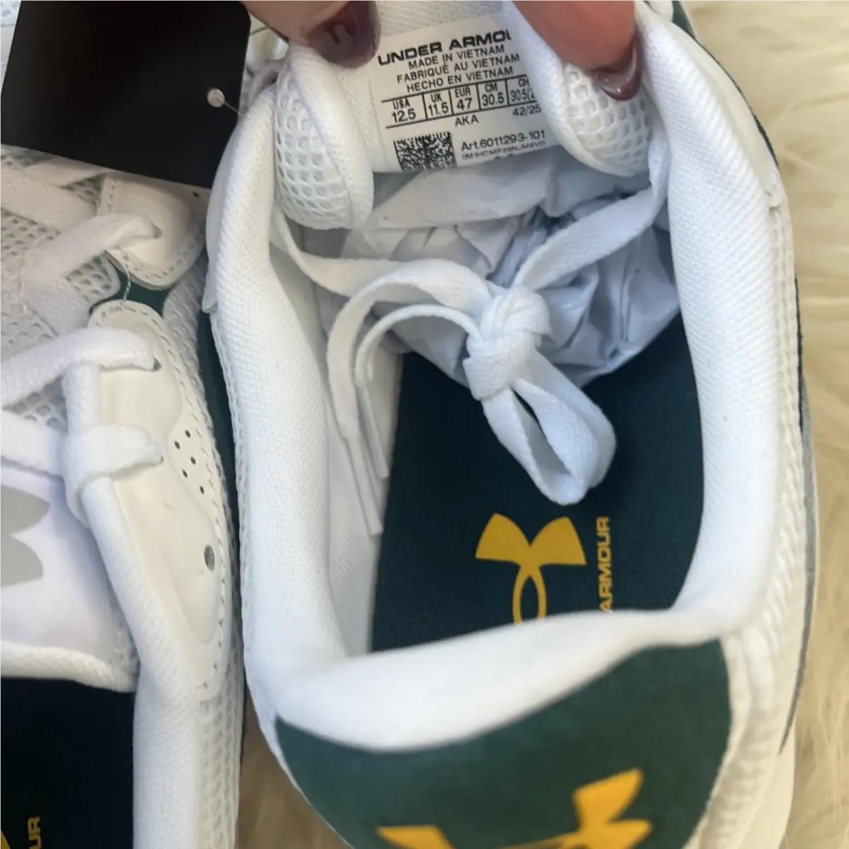 Under Armour shoes - Under Armour Tech Runner - Tech Runner - White / Arden Green / Metallic Silver 5