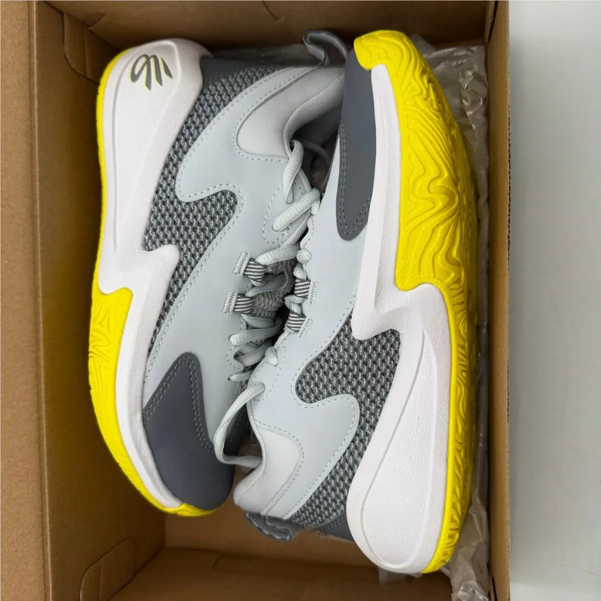 Under Armour shoes - Curry 3Z5 - Curry - Gray 5