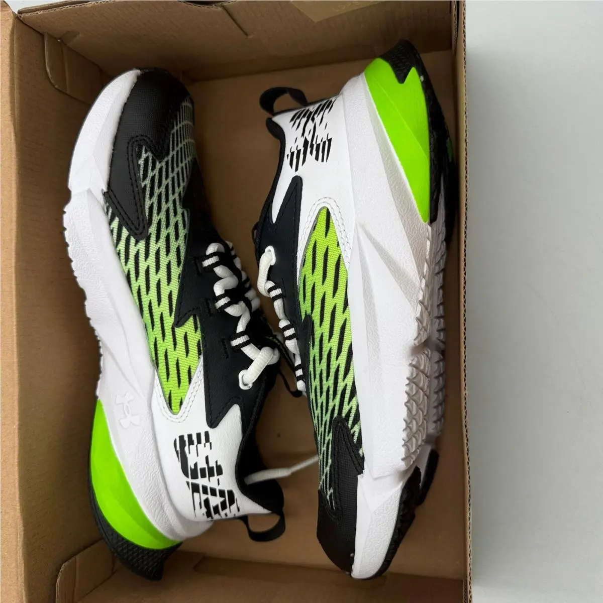 Under Armour shoes - UA BGS Scramjet 7 - BGS Scramjet - Multicolor 5