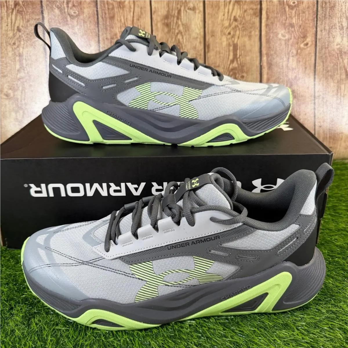 Under Armour shoes - Gray 0