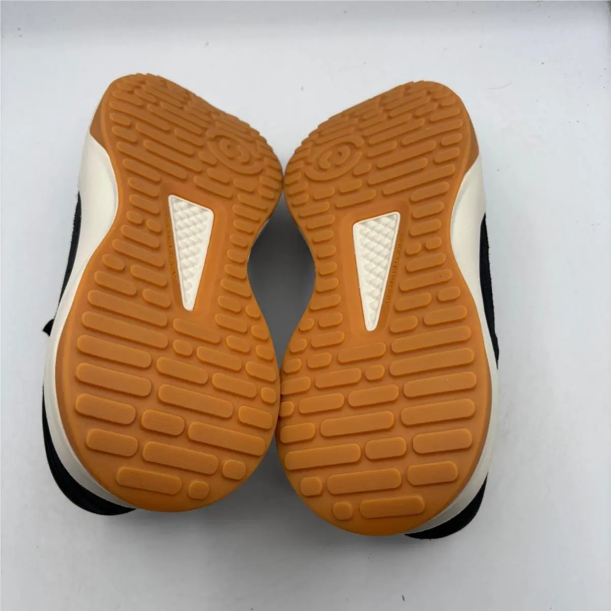 Under Armour shoes - UA Edge Suede - Edge Suede - Black 3