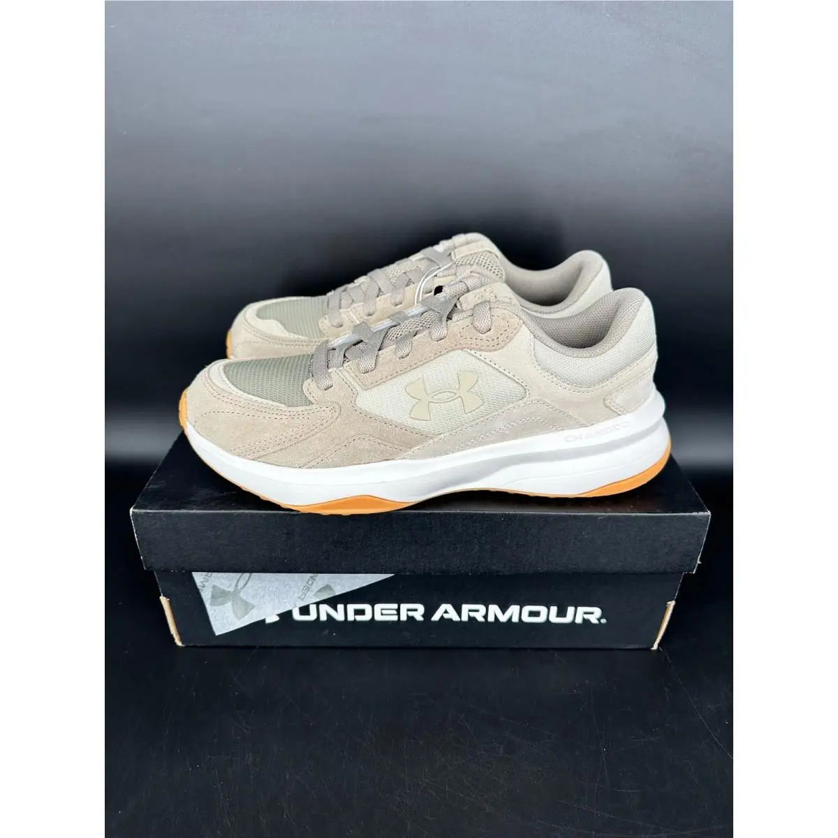 Under Armour shoes - UA Edge Suede - Edge Suede - 3027731 201 - Brown 4