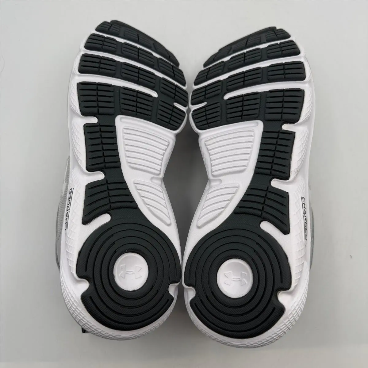 Under Armour shoes - Under Armour Charged Assert 9 - Gray 4