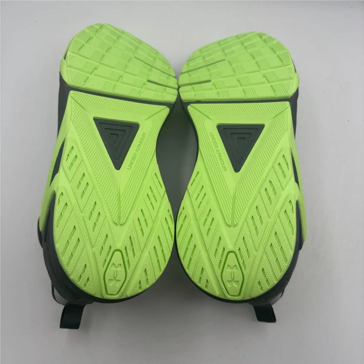 Under Armour shoes - UA Charged Commit TR 5 - Gray 3