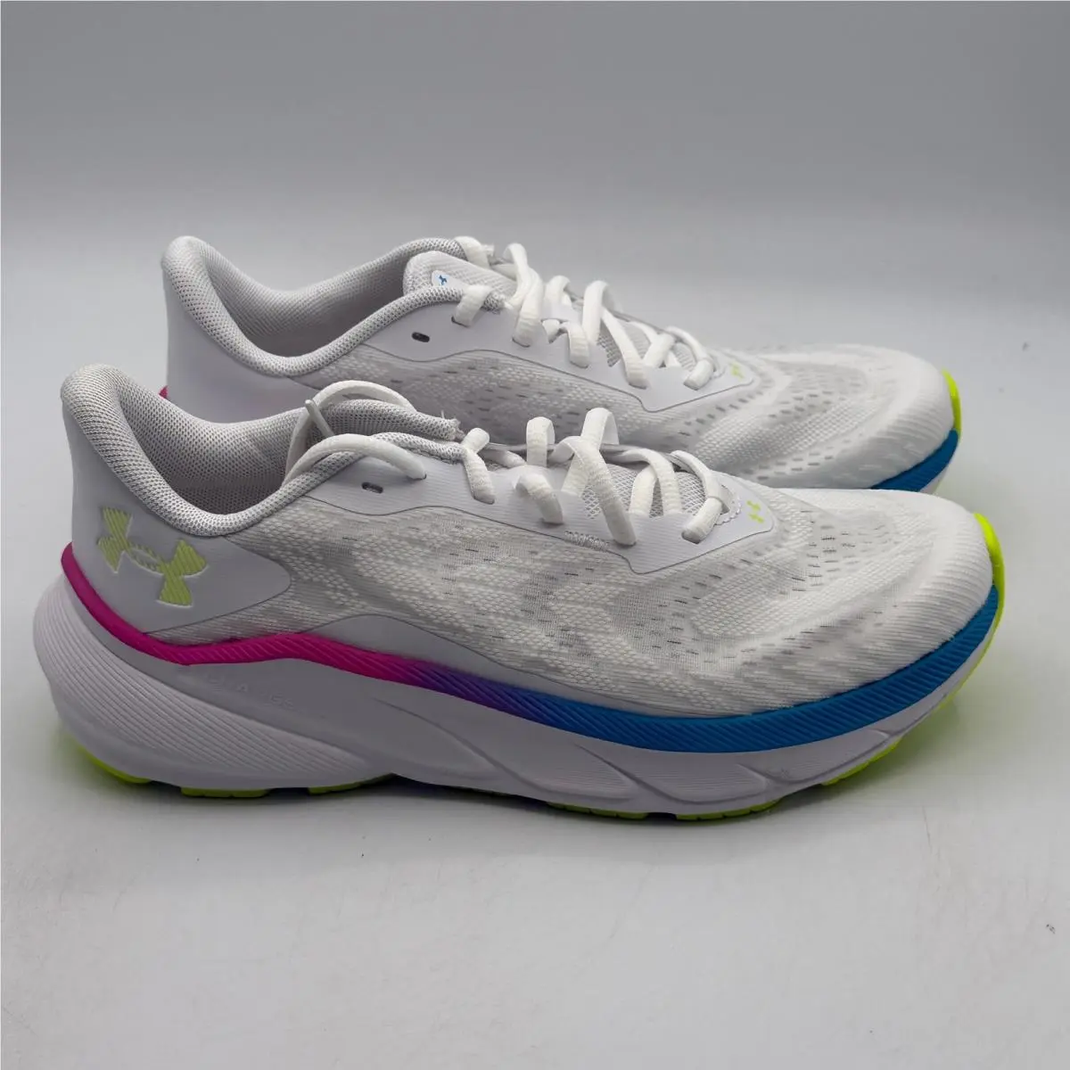 Under Armour Turbulence 3 Shoes Womens Size 8 White Blue Running 3027471-101