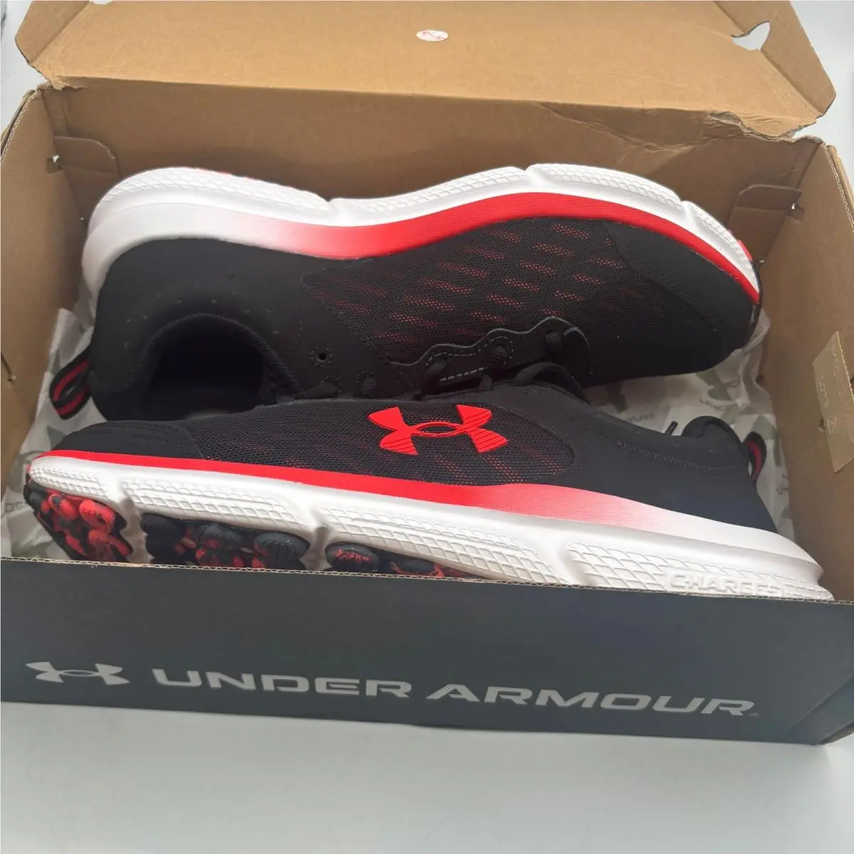 Under Armour shoes - Under Armour Charged Assert 10 4E - Black 5