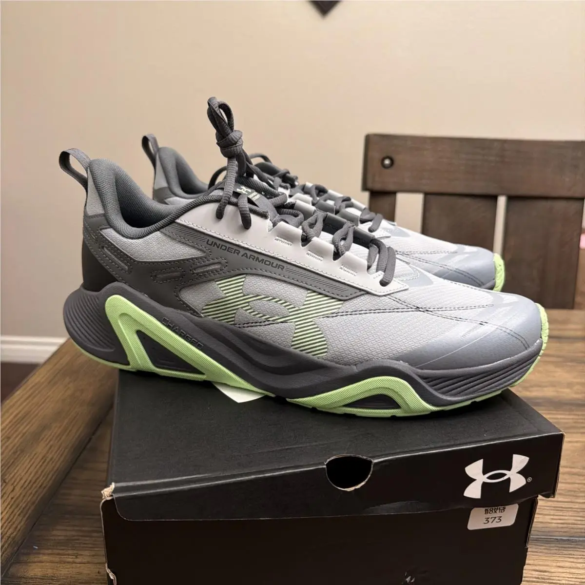 Under Armour Charged Commit TR 5 Men`s Sz 13 Training Shoes Gray Lime Green..R5