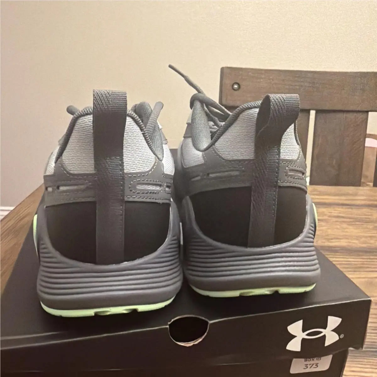 Under Armour shoes - Under Armour Charged Commit - Charged Commit - Gray 2