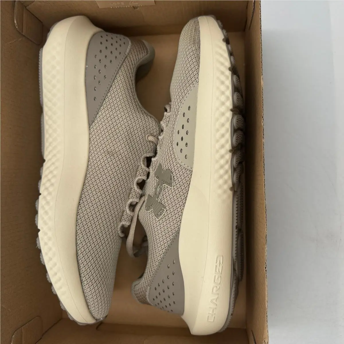 Under Armour shoes - UA Charged Surge 4 - Charged Surge - Brown 5