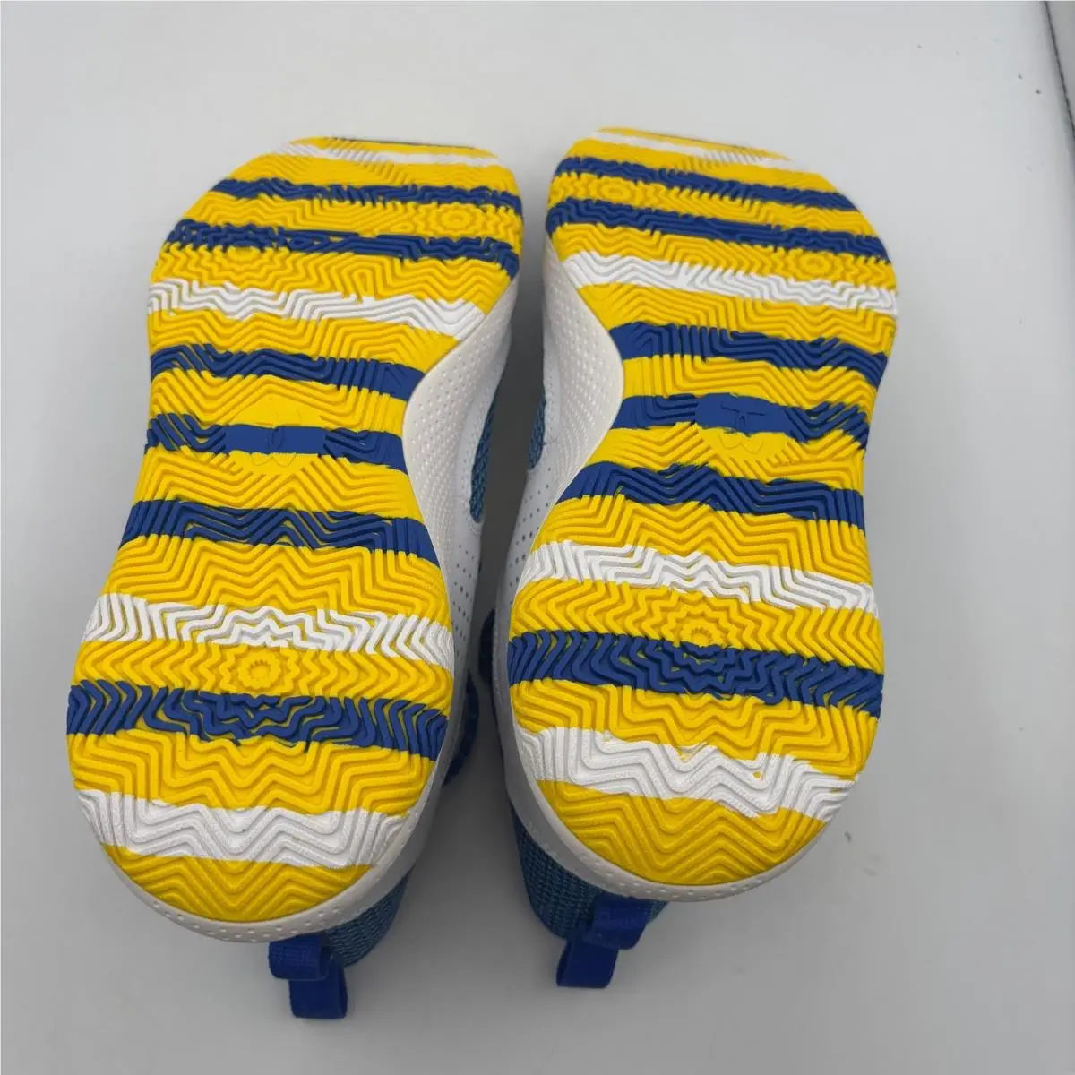 Under Armour shoes - Curry 3Z 24 - Curry - Blue 4