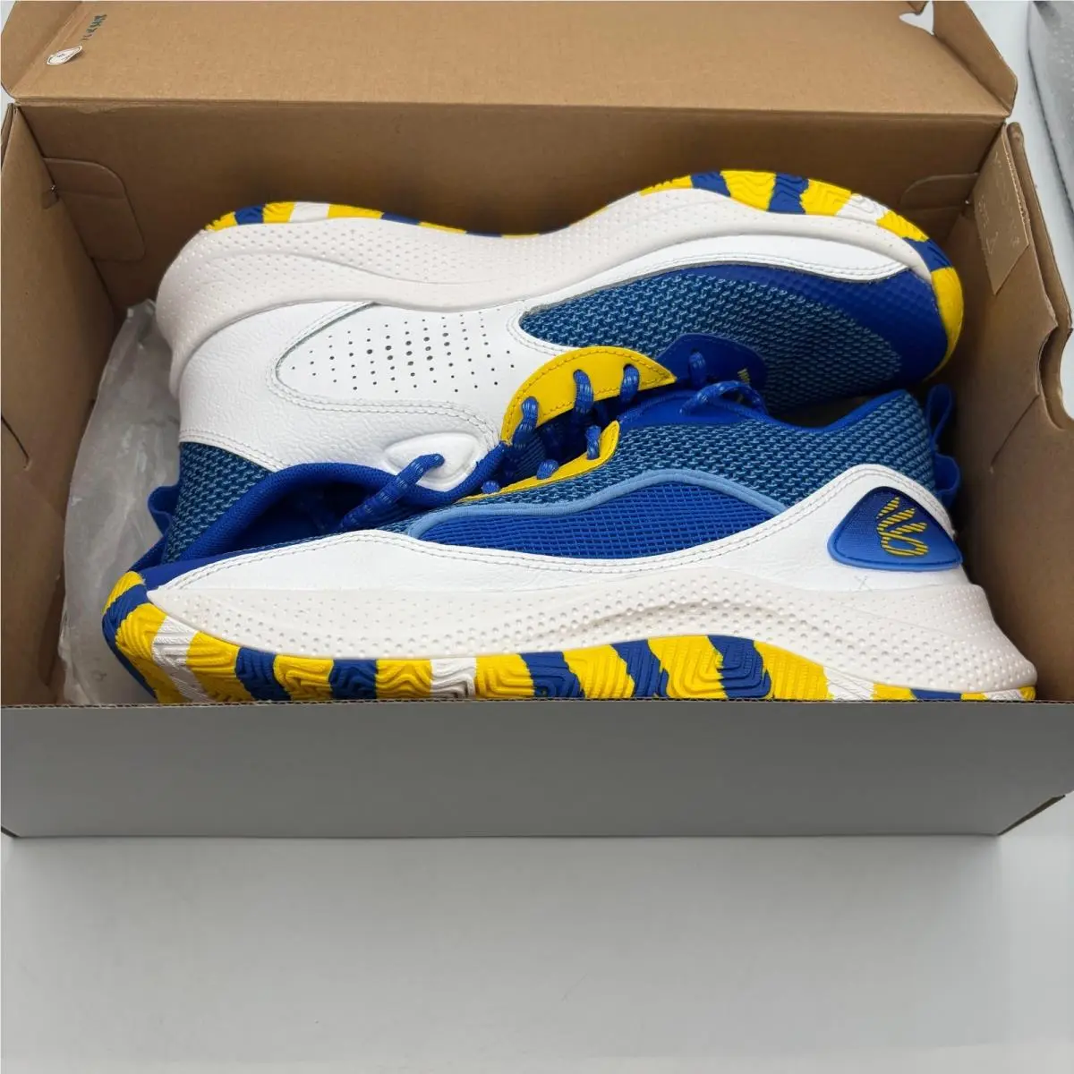 Under Armour shoes - Curry 3Z 24 - Curry - Blue 5