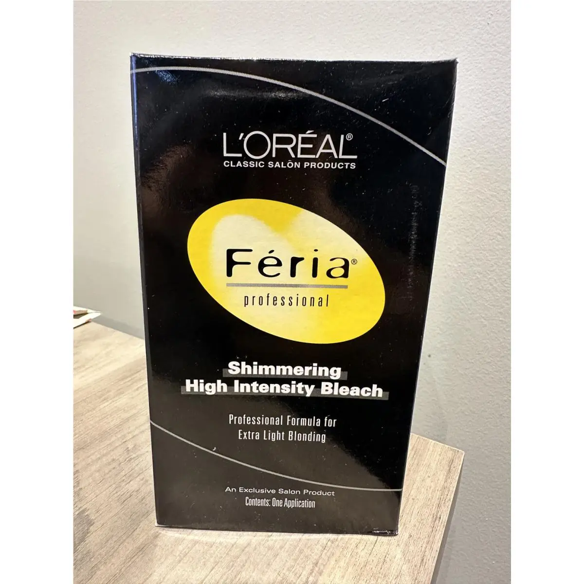 L`oreal Feria Professional Shimmering High Intensity Bleach One Application by L'Oréal